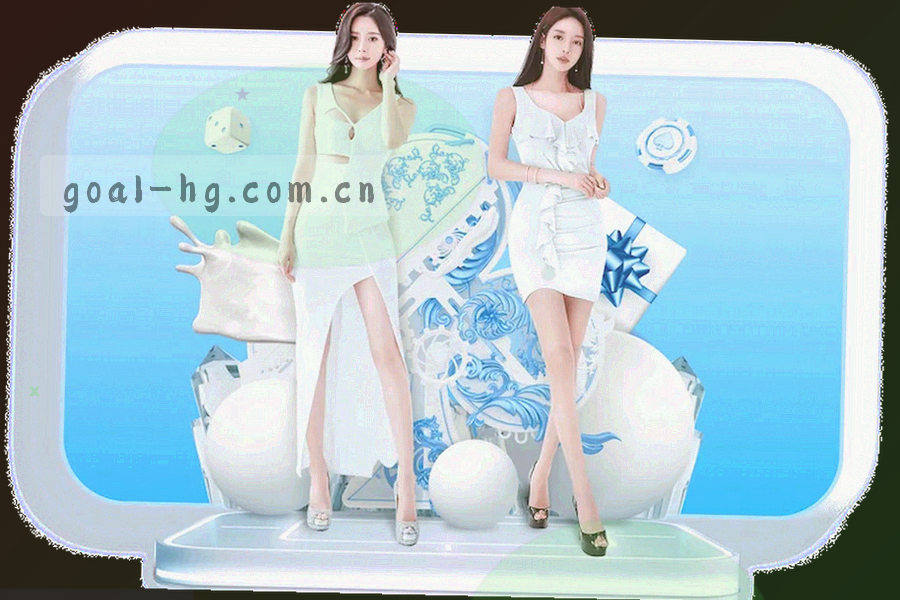足球场上的光影线条，体现速度与专注